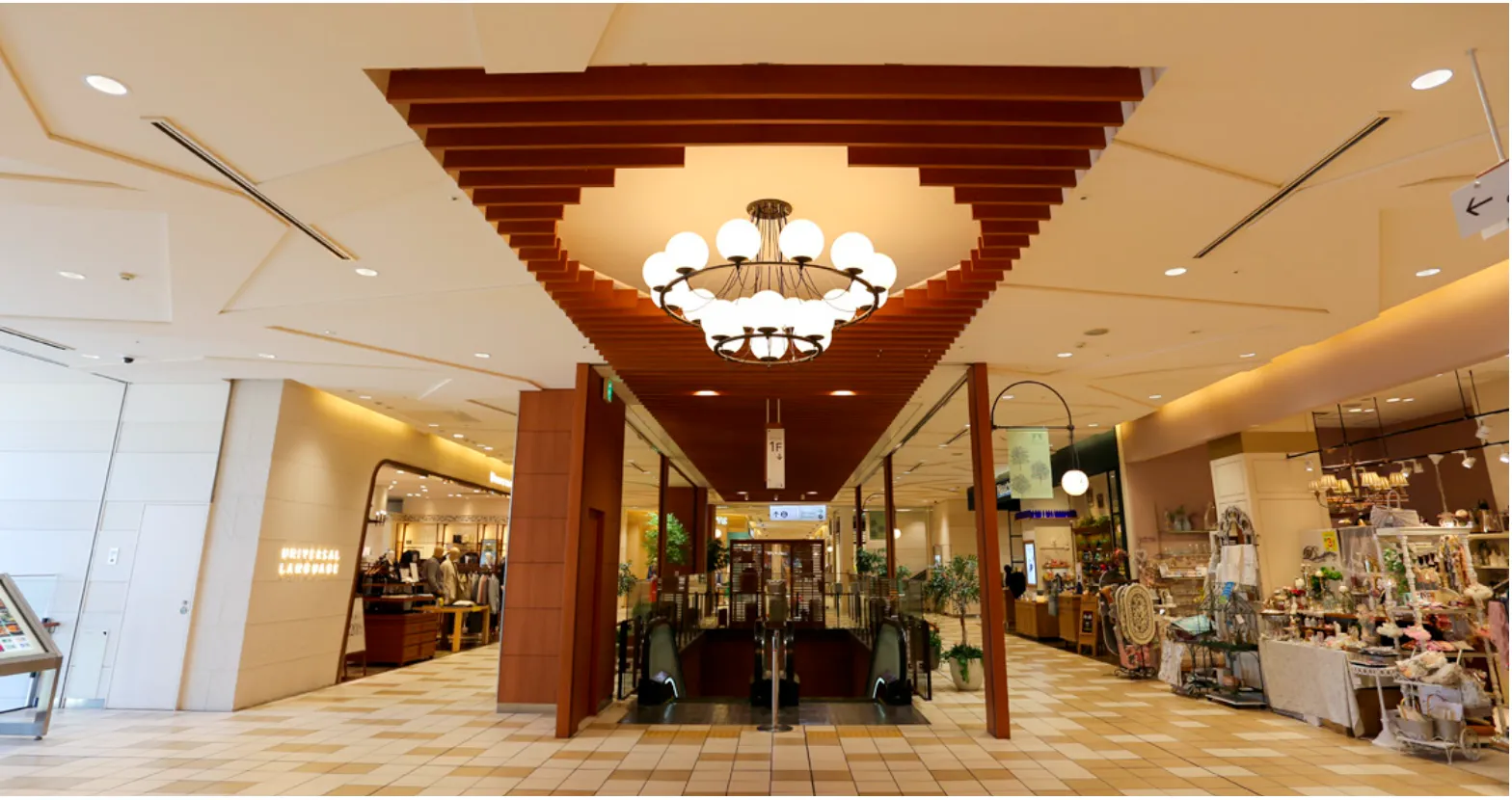 たまプラーザTERRACE GATE PLAZA1